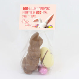 Paaspakket 10: Lachhaas met klein- en groot paasei (min. 25 st.)